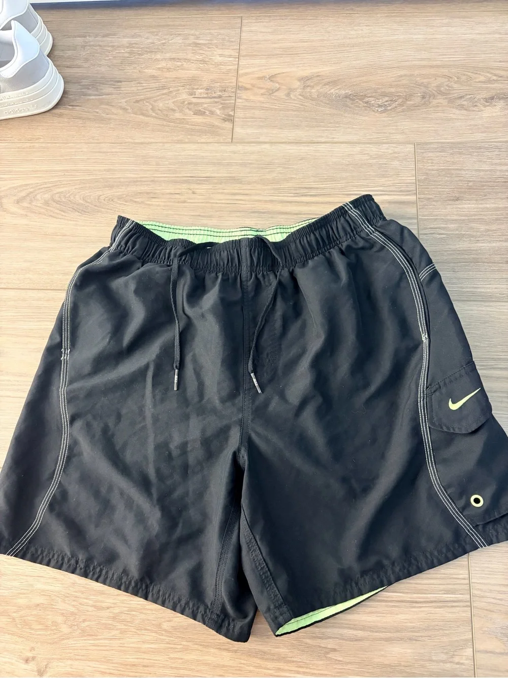 Men’s Nike Swim Shorts Size Medium